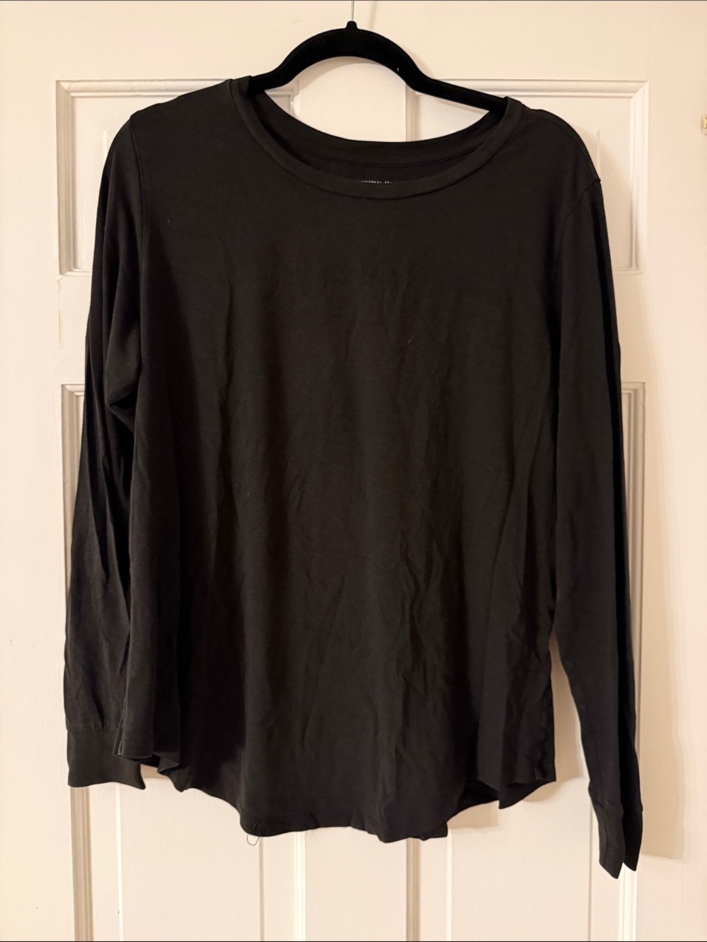Universal Standard Black Long-Sleeve Tee